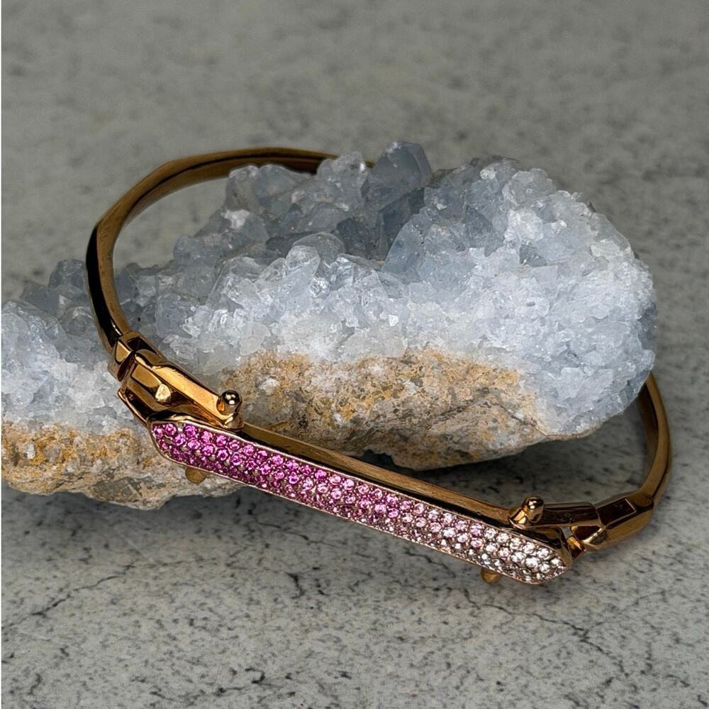 Stella & Dot pink crystal Ombre goldtone bracelet